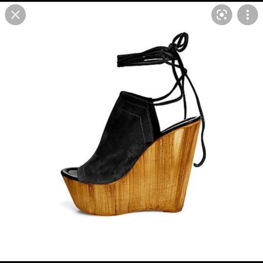 Steve Madden Bonelli Black Suede